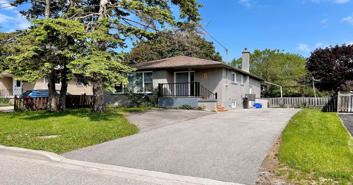261 Silverbirch Drive Newmarket