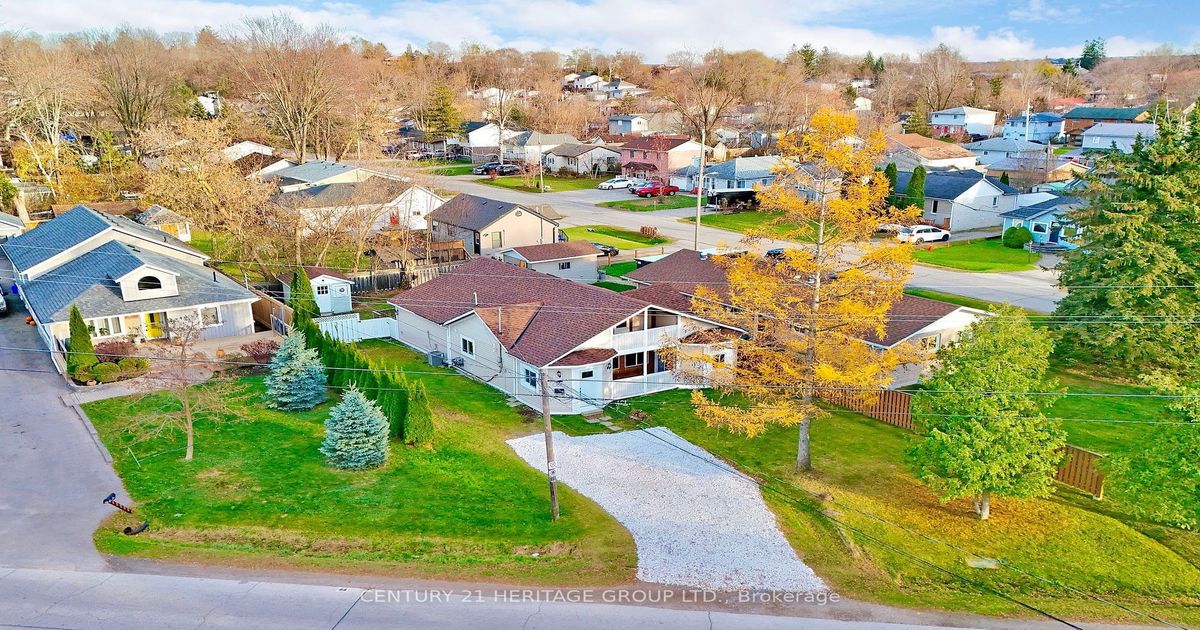 493 Lake Drive S Georgina