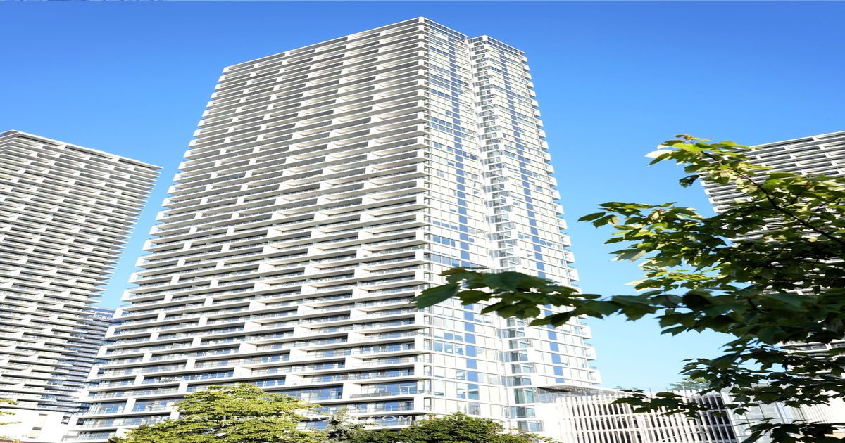 898 Portage Parkway Vaughan