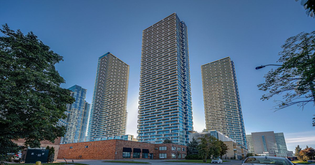 898 Portage Parkway Vaughan