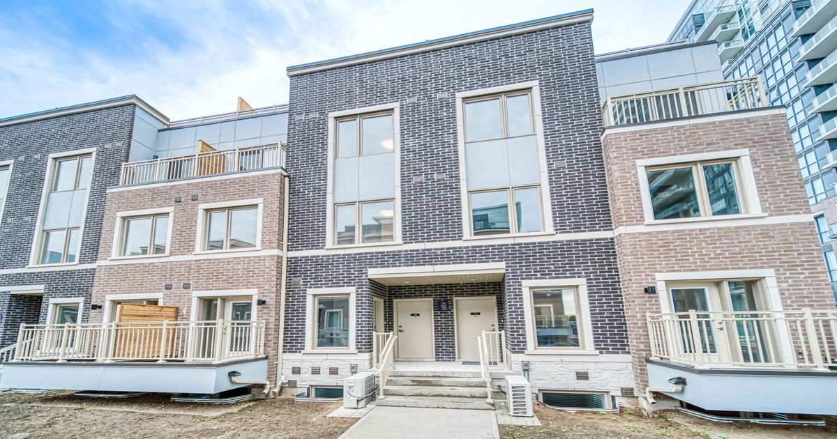 21 Honeycrisp Crescent Vaughan