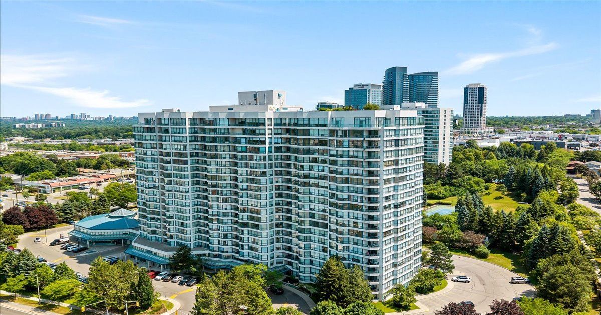1 Clark Avenue W Vaughan
