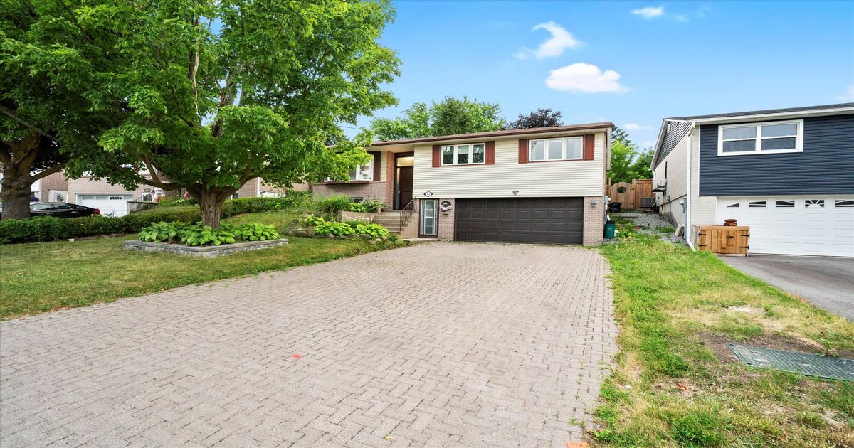 372 Dixon Boulevard Newmarket