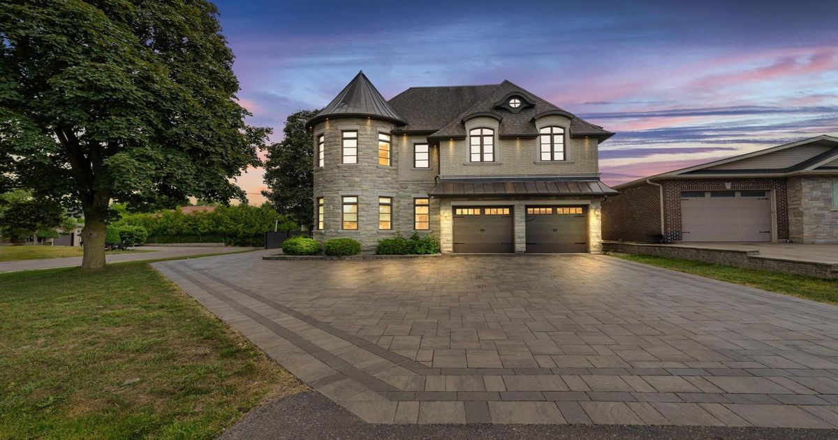 1 Lancer Drive Vaughan