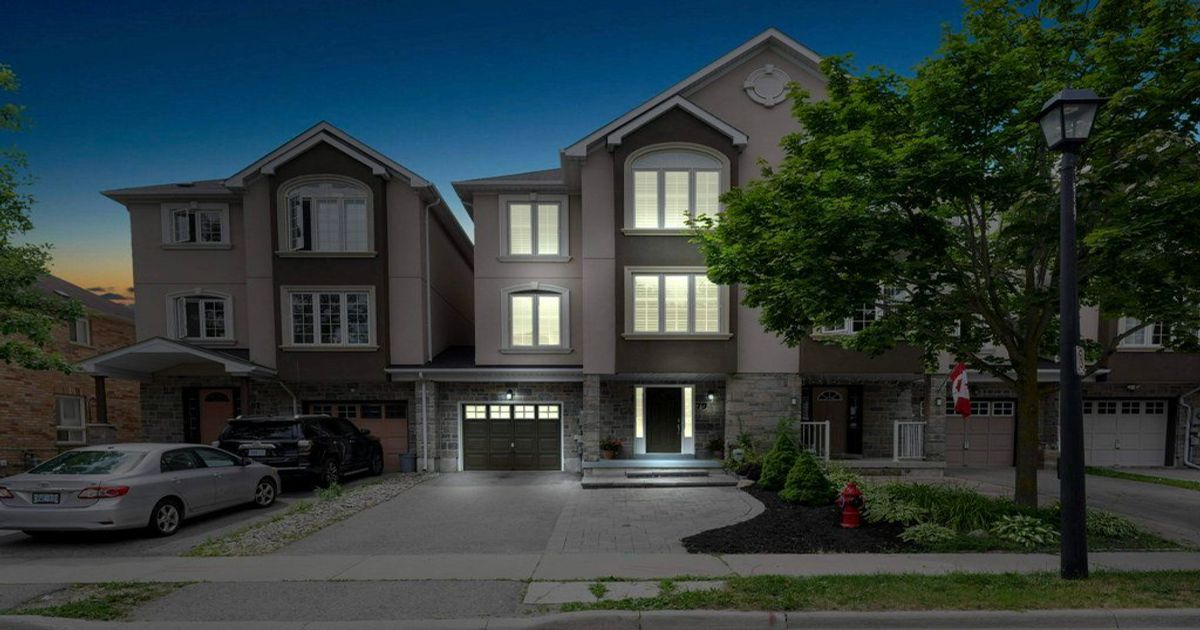 79 Gail Parks Crescent Newmarket