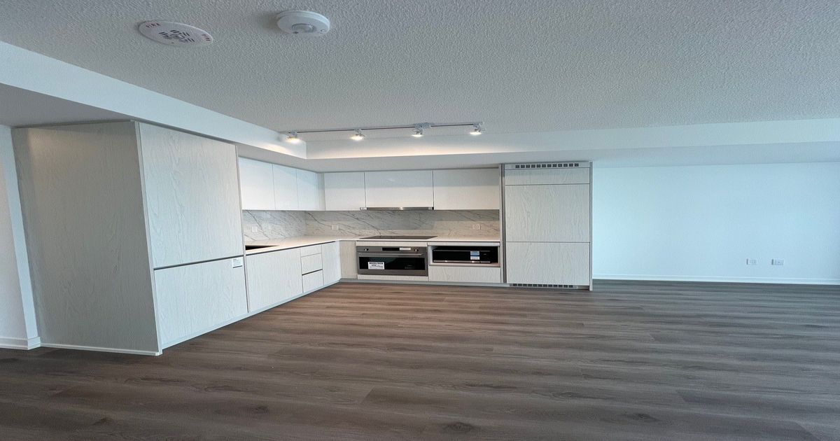 28 Interchange Way Vaughan
