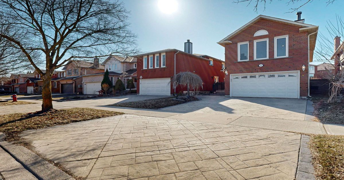 124 Summitcrest Drive Richmond Hill