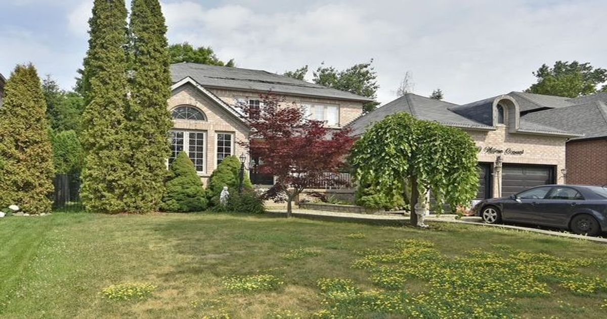 30 Millrun Crescent N Vaughan