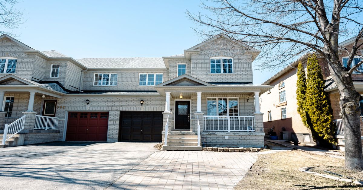 384 Flagstone Way Newmarket