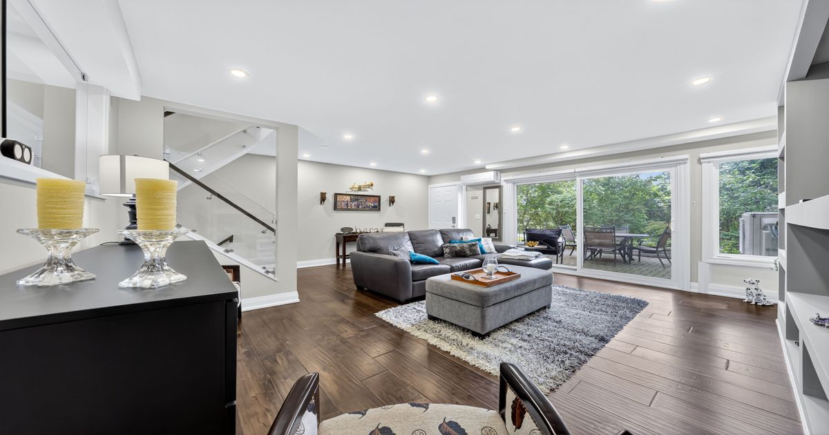 223 Milestone Crescent Aurora