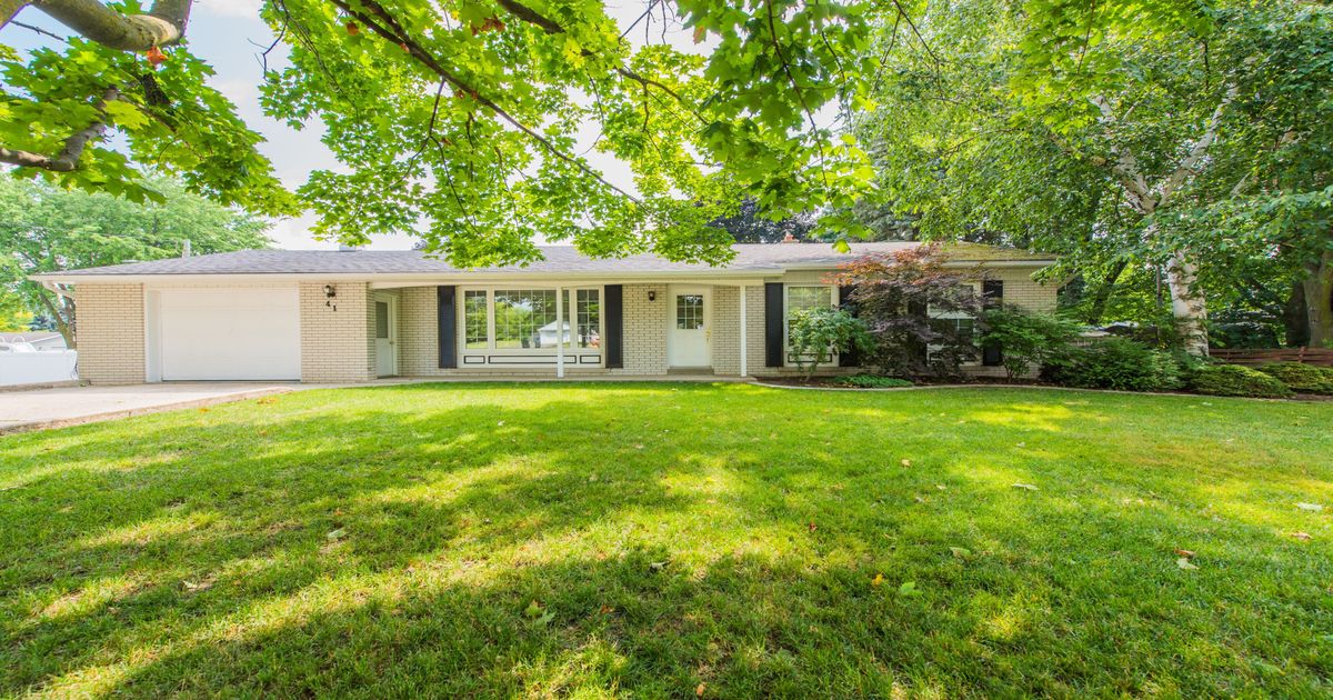 41 Downey Avenue New Tecumseth