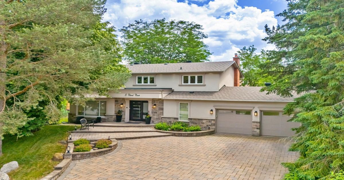 8 Cheval Court Richmond Hill