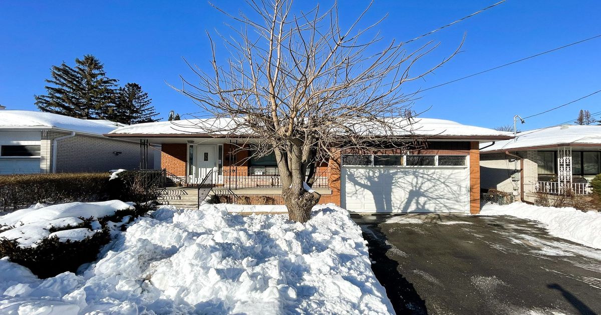 74 Clark Avenue E Markham