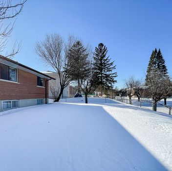 Residential 74 Clark Avenue E Markham For {
  "id": "N12291618-VOW",
  "Restricted": 1,
  "Active": 0,
  "Sold": 1,
  "Acreage": null,
  "Address": "74 Clark Avenue E",
  "AirConditioning": "Central Air",
  "ApproxAge": "",
  "ApproxSquareFootage": "1100-1500",
  "Area": "York",
  "AreaCode": "",
  "Basement": "None",
  "Bedrooms": 3,
  "BedroomsPlus": 0,
  "Blob": "apostrophemlsphoto",
  "BuildingAmenities": "",
  "BuildingAreaTotal": "",
  "BuildingAreaUnits": "",
  "BuildingInsuranceIncluded": null,
  "Board": "Toronto Regional Real Estate Board",
  "ClassSearch": "Residential",
  "CentralVac": "False",
  "ClosedDate": "2025-09-01T00:00:00Z",
  "CoListAgentEmail": null,
  "CoListAgentID": null,
  "CoListAgentName": null,
  "CoListAgentDesignation": null,
  "CoListAgentPhone": null,
  "CoListOfficeID": null,
  "CoListOfficeName": "",
  "CommercialCondoFees": 0,
  "Community": "Thornhill",
  "CommunityCode": null,
  "Condition": "",
  "ConditionalExpirydate": "0001-01-01T00:00:00Z",
  "ContractDate": "2025-07-17",
  "DaysOnMarket": 40,
  "DirectionsCrossStreets": "Yonge/Clark",
  "DisplayAddressOninternet": "True",
  "DistributeToInternetPortals": "True",
  "Elevator": "",
  "Extras": "",
  "ExpiryDate": "2025-12-31T00:00:00Z",
  "FireplaceStove": "False",
  "Furnished": "Unfurnished",
  "GarageSpaces": 1,
  "GarageType": "Attached",
  "HeatType": "Forced Air",
  "HeatSource": "Gas",
  "IDX": "Y",
  "Kitchens": 1,
  "KitchensPlus": 0,
  "Latitude": 43.808872,
  "LastStatus": "Lsd",
  "Lease": "",
  "LeaseFrequency": "",
  "LeaseTerm": "12 Months",
  "Level": null,
  "ListAgentEmail": null,
  "ListAgentID": null,
  "ListAgentName": null,
  "ListAgentDesignation": null,
  "ListAgentPhone": null,
  "ListBrokerage": "CENTURY 21 NEW CONCEPT",
  "ListOfficeID": "20002200",
  "ListOfficePhone": null,
  "ListAOR": null,
  "ListingEntryDate": "2025-07-17T17:30:23Z",
  "ListPrice": 3200,
  "Longitude": -79.415715,
  "LotDepth": 0,
  "LotFront": 0,
  "LotSizeCode": "",
  "MLS": "N12291618",
  "MLSNumber": "N12291618",
  "MLSStatus": "U",
  "MLSLastStatus": "Lsd",
  "MoveInDate": "",
  "Municipality": "Markham",
  "MunicipalityCode": "",
  "MunicipalityDistrict": "Markham",
  "OpenHouseDate1": "0001-01-01T00:00:00Z",
  "OpenHouseDate2": "0001-01-01T00:00:00Z",
  "OpenHouseDate3": "0001-01-01T00:00:00Z",
  "OpenHouseFrom1": null,
  "OpenHouseFrom2": null,
  "OpenHouseFrom3": null,
  "OpenHouseTo1": null,
  "OpenHouseTo2": null,
  "OpenHouseTo3": null,
  "OriginalPrice": 3200,
  "ParkingSpaces": 2,
  "PetsPermitted": "",
  "PhotoCount": 31,
  "Pool": "None",
  "PostalCode": "L3T 1S5",
  "PropertyType": "Residential",
  "PropertyTypeSearch": "Residential",
  "PropertySubType": "Detached",
  "PropertySubTypeSearch": "Single Family",
  "PropertyStyleSearch": "Bungalow",
  "Province": "ON",
  "RemarksForClients": "*Amazing Cozy House in Prime Location Of Thornhill*Totally Renovated 3 Years New With 3 Bed Rooms, 2 Full Bathrooms*Open Concept New Kitchen W/Breakfast Area*New Kitchen Cabinets, New Under-Mount Sink, Custom Backsplash*Transit For Easy Access Living*Steps to Yonge St. Bus Stop, Shopping Centre, Subway*Excellent Amenities: All Kinds Of Restaurants, Shops, Banks*Main Floor Rent Only*Tenants Pays 60% of Total Utilities, Responsible for Lawn Maintenance & Snow Cleaned*",
  "Retirement": "0",
  "SaleLease": "Lease",
  "SoldDate": "2025-08-26T00:00:00Z",
  "SoldPrice": "3200",
  "Sewers": "Sewer",
  "Source": "VOW",
  "SPLP": 100,
  "SqFtTotal": null,
  "SqFtRangeMin": 1100,
  "SqFtRangeMax": 1500,
  "Status": "U",
  "StreetNumber": "74",
  "StreetAbbreviation": "Avenue",
  "StreetDirection": "E",
  "StreetName": "Clark",
  "Style": "Bungalow",
  "SuspendedDate": "0001-01-01T00:00:00Z",
  "Taxes": 0,
  "TaxYear": "",
  "TerminatedDate": "0001-01-01T00:00:00Z",
  "TimestampSql": "2025-09-02T19:44:00Z",
  "TotalArea": "0",
  "TotalParkingSpaces": 1,
  "Type": "Detached",
  "TypeSearch": "Detached",
  "UnitNumber": "Main",
  "VirtualTourURL": "",
  "Washrooms": 2,
  "Water": null,
  "Waterfront": "",
  "WaterIncluded": "",
  "YearBuilt": null,
  "Zoning": "",
  "Geometry": "43.808872,-79.415715",
  "RTimestampSql": "2025-09-02T20:56:23Z"
}.(string)property[