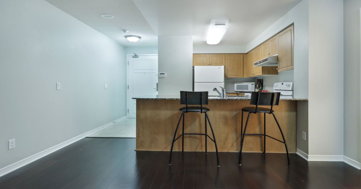 330 Red Maple Road Richmond Hill