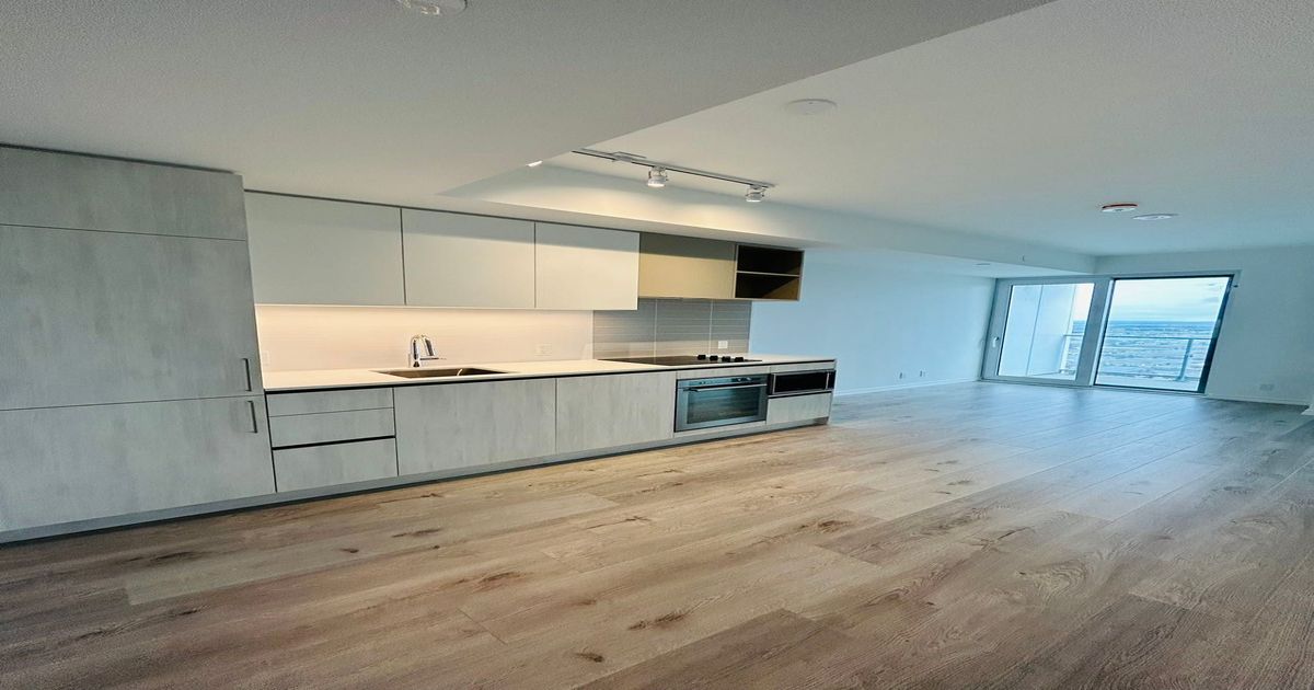 1000 Portage Parkway Vaughan