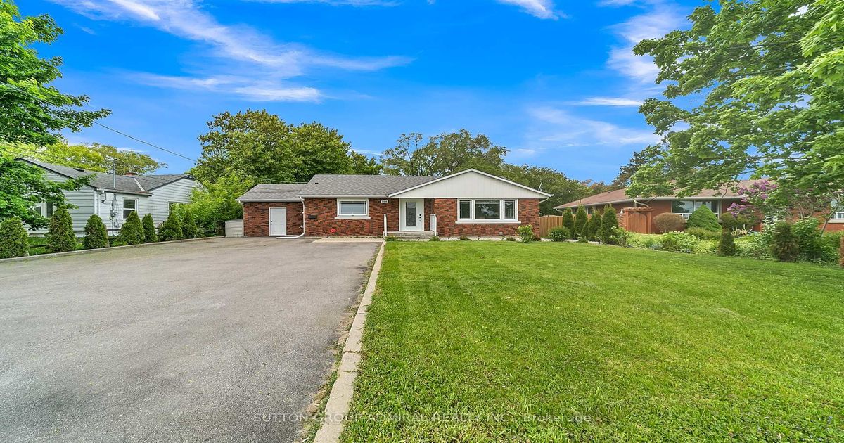 18166 Leslie Street East Gwillimbury