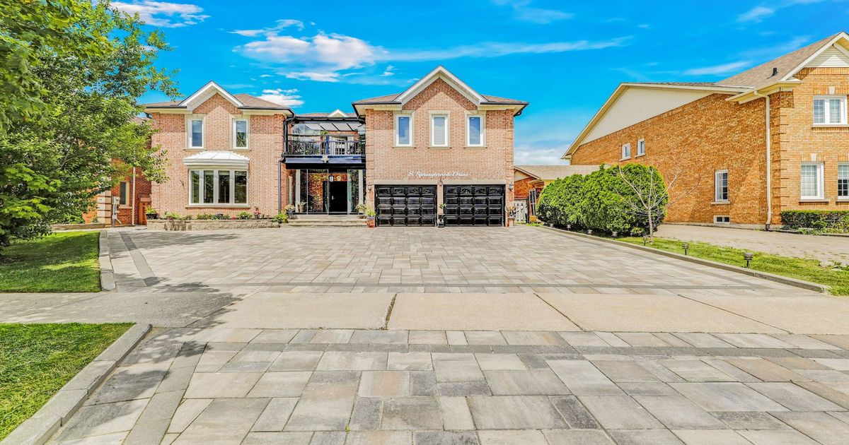 8 Springbrook Drive Richmond Hill