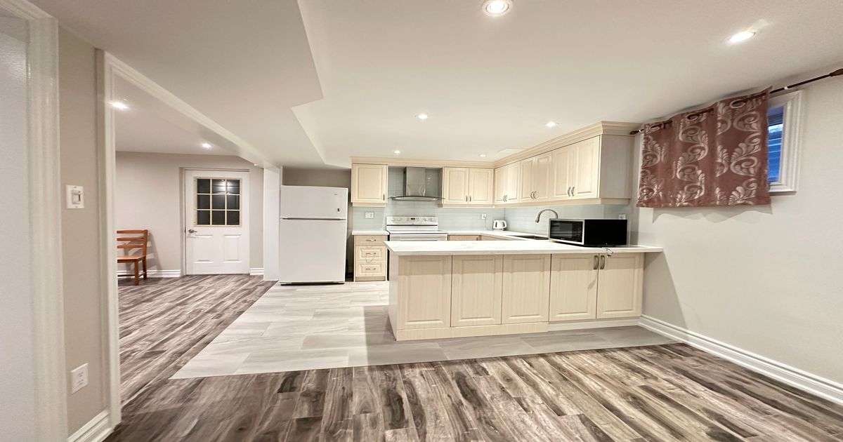 17 Waterwheel (Bsmt) Street Markham