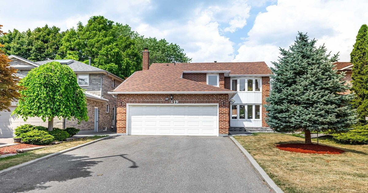 19 Eleanor Circle Richmond Hill