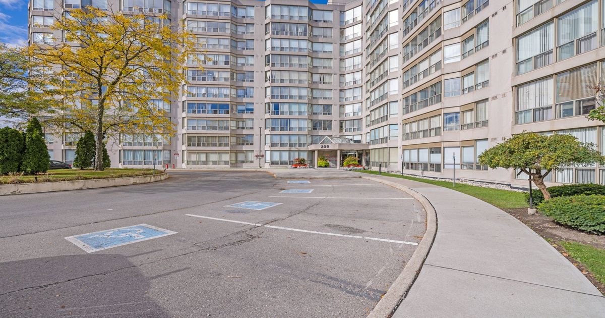 309 Major Mackenzie Drive E Richmond Hill