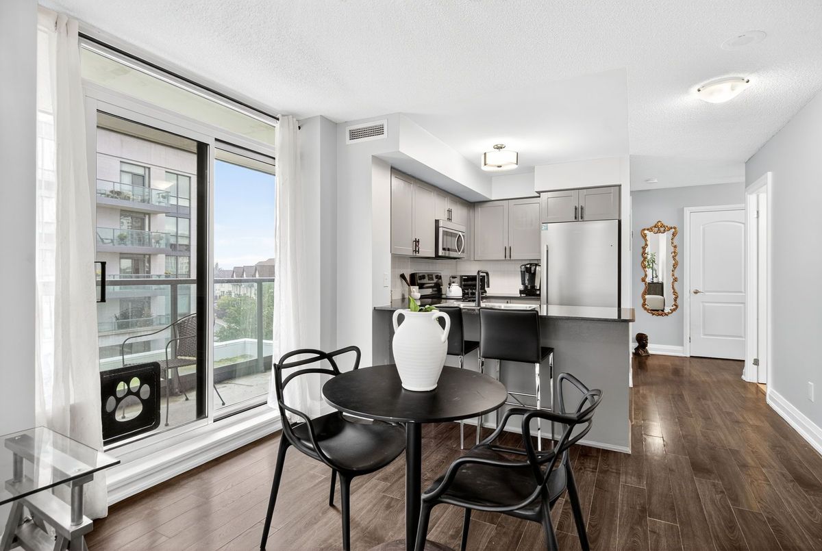 20 North Park Road Vaughan 20 North Park Road Vaughan
