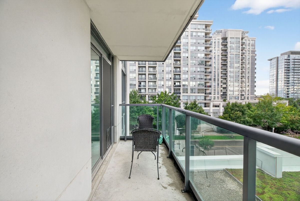 20 North Park Road Vaughan 20 North Park Road Vaughan