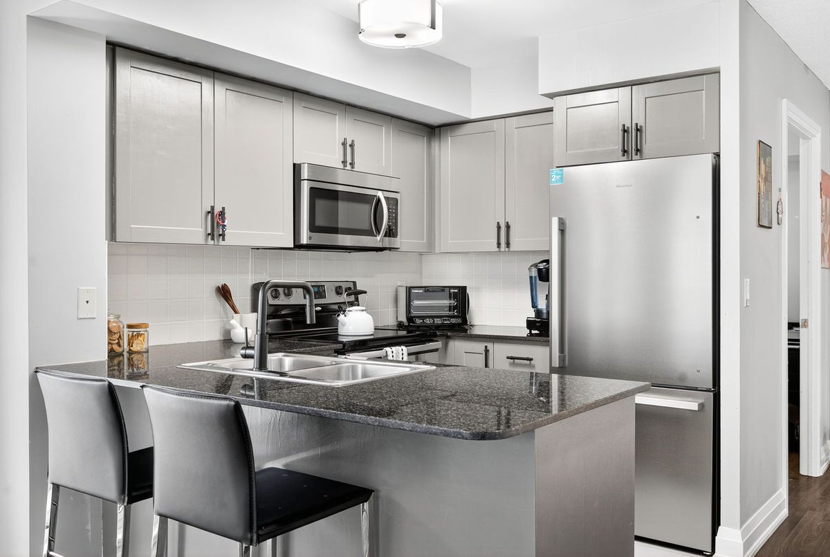 20 North Park Road Vaughan 20 North Park Road Vaughan