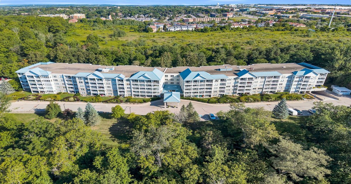 900 Bogart Mill Trail Newmarket