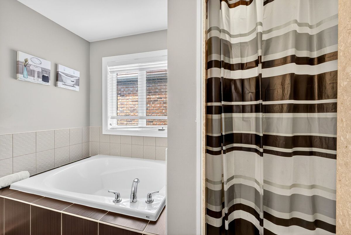 1266 Harrington Street N Innisfil 1266 Harrington Street N Innisfil