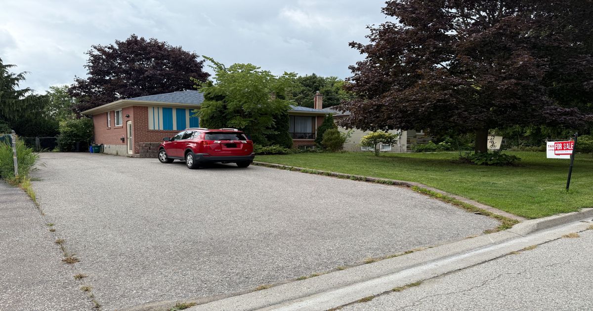 89 Cartier Crescent Richmond Hill