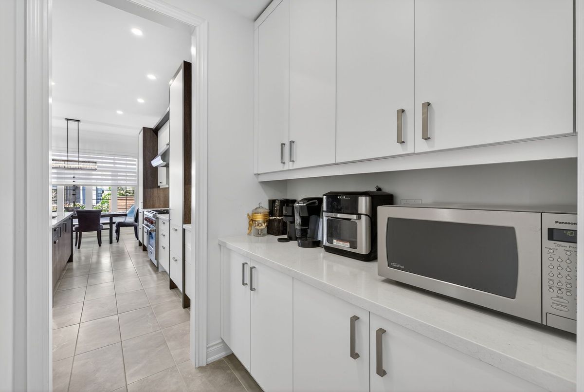 10 Larkin Avenue King 10 Larkin Avenue King