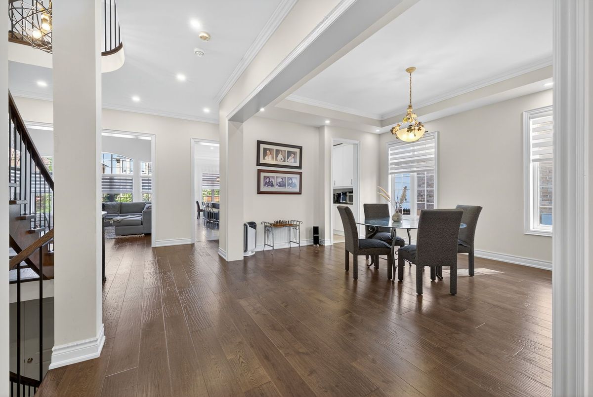 10 Larkin Avenue King 10 Larkin Avenue King