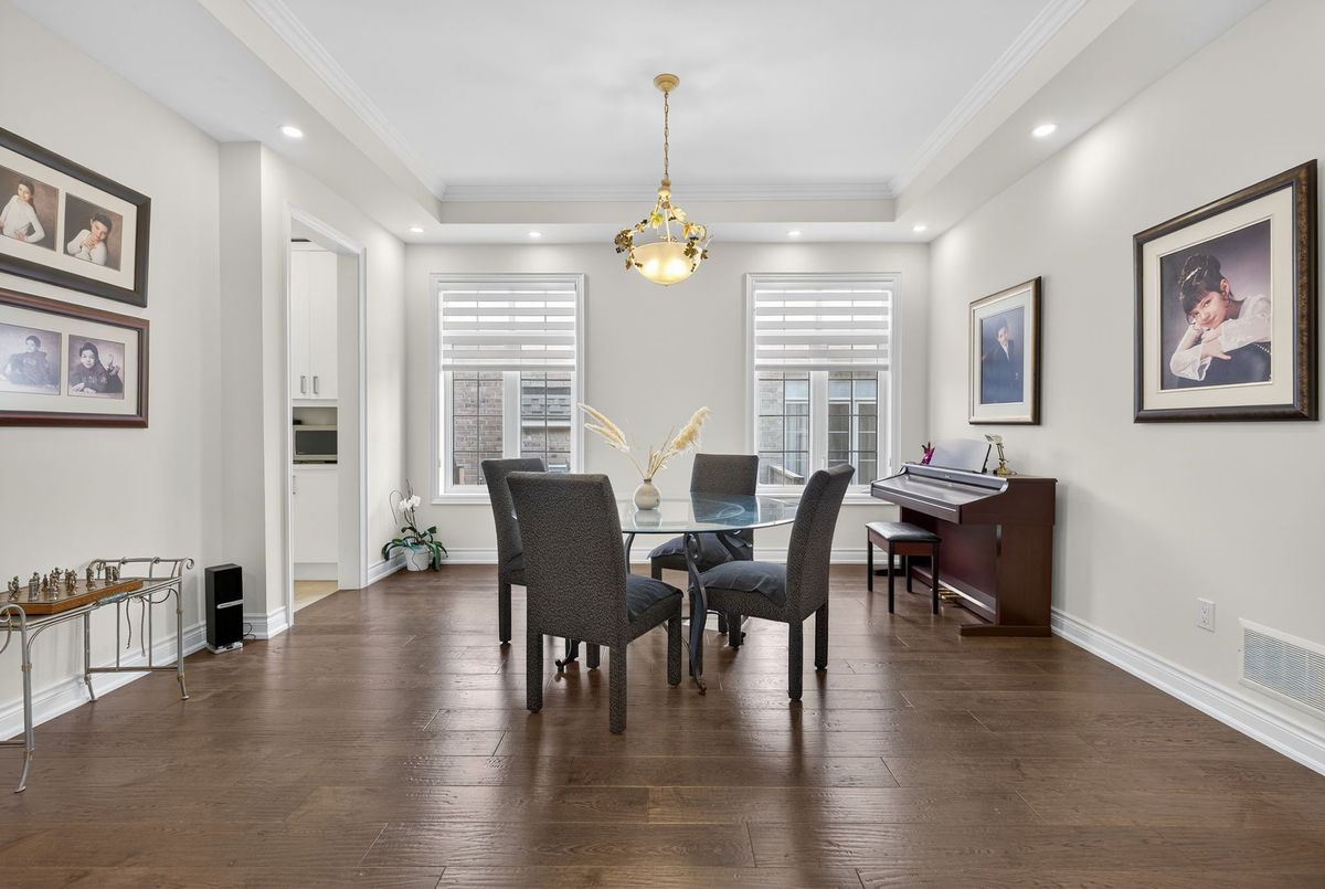 10 Larkin Avenue King 10 Larkin Avenue King