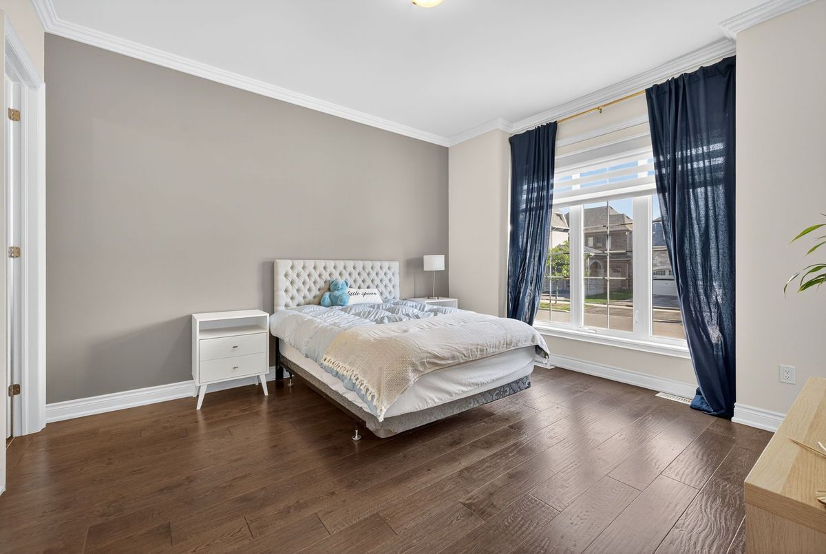 10 Larkin Avenue King 10 Larkin Avenue King