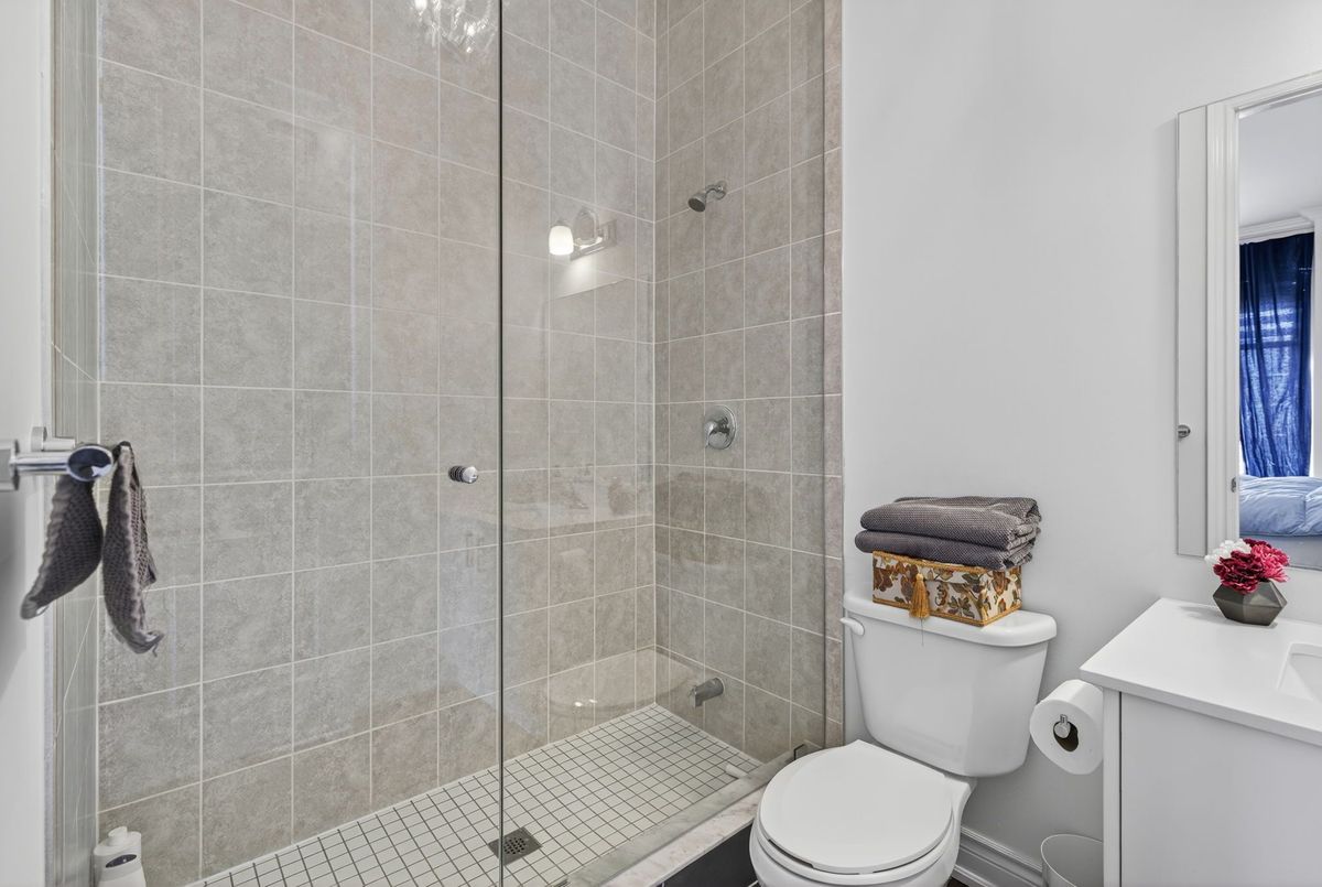 10 Larkin Avenue King 10 Larkin Avenue King