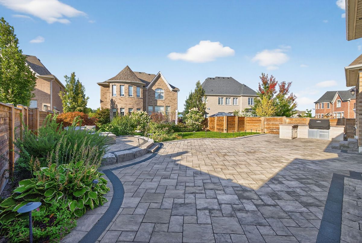 10 Larkin Avenue King 10 Larkin Avenue King