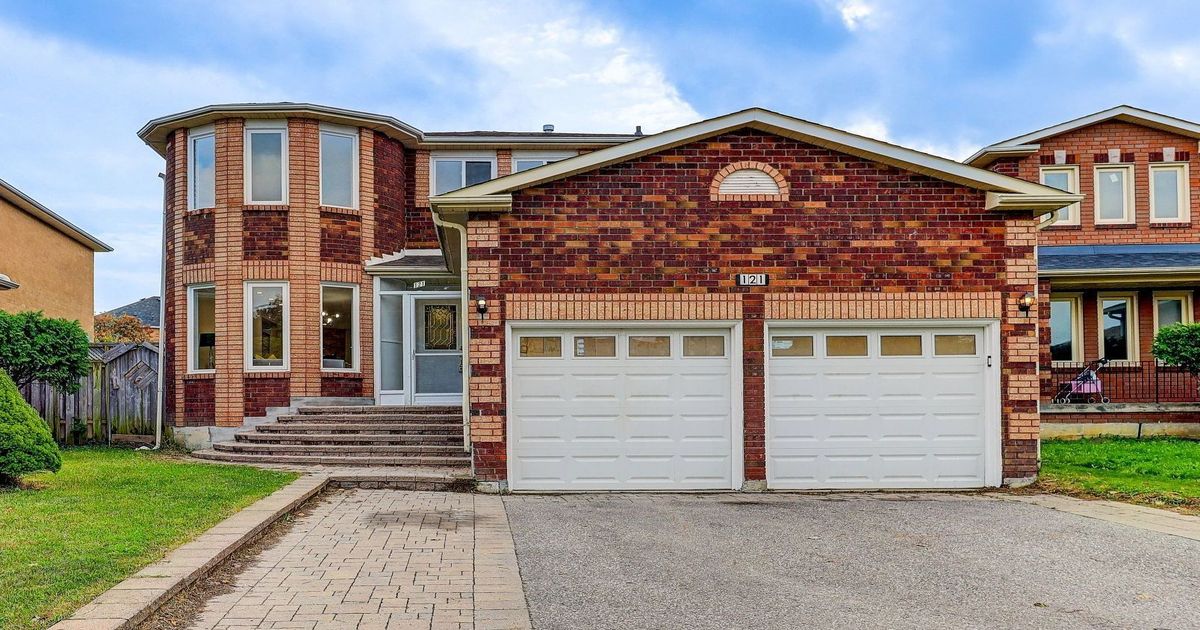 121 Bernard Avenue Richmond Hill
