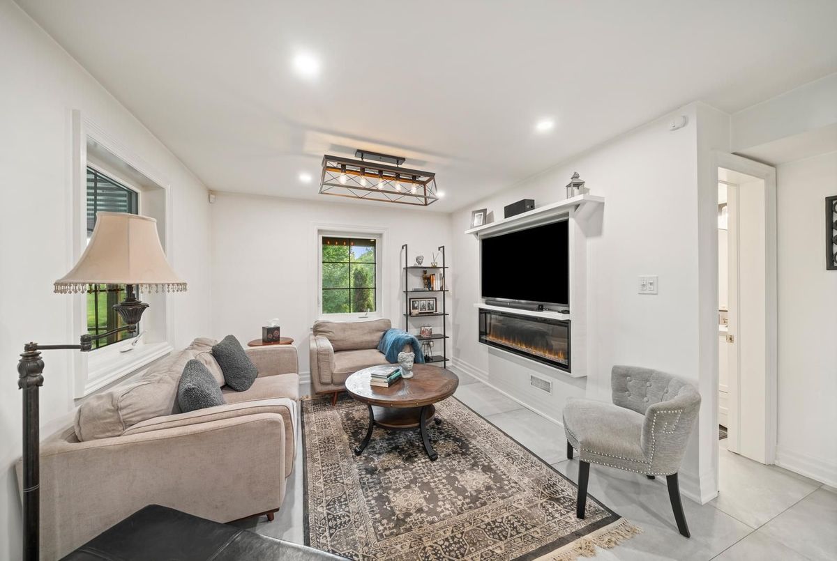 16455 10th Concession N/A King 16455 10th Concession N/A King