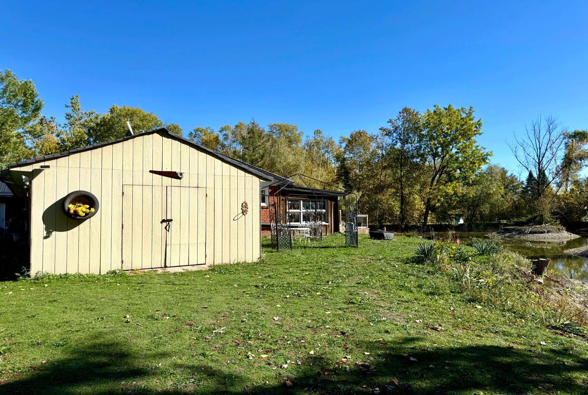 1114 Goshen Road Innisfil 1114 Goshen Road Innisfil