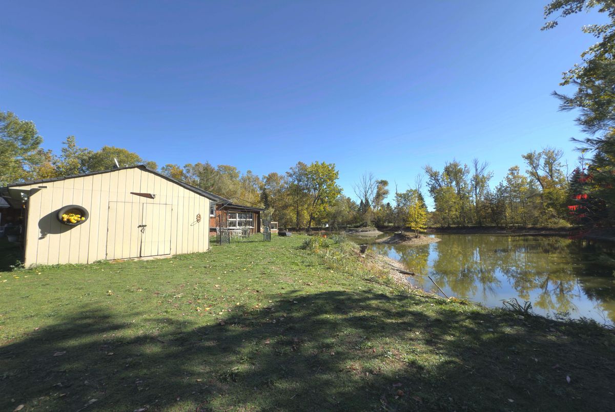 1114 Goshen Road Innisfil 1114 Goshen Road Innisfil