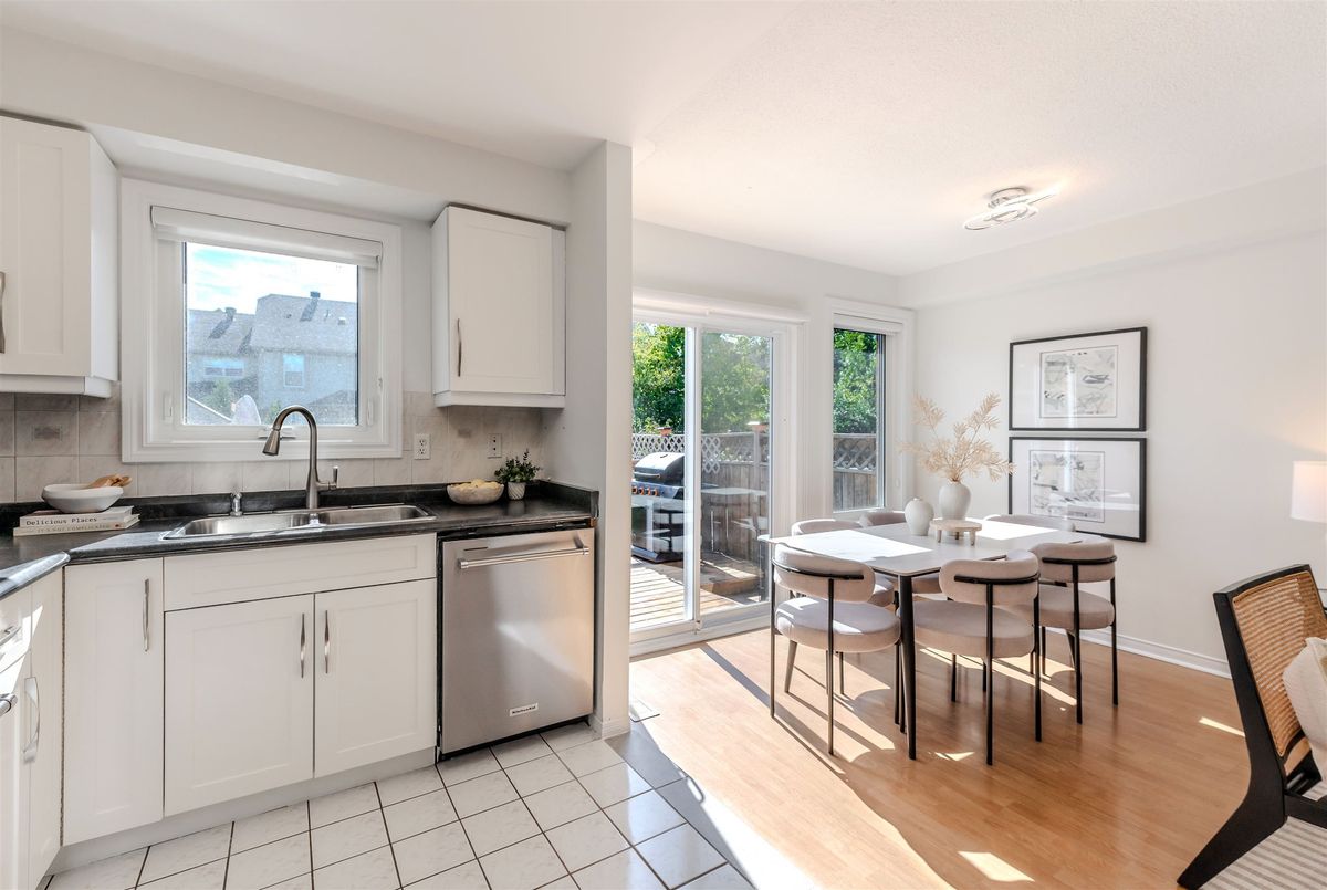 113 Mugford Road Aurora 113 Mugford Road Aurora