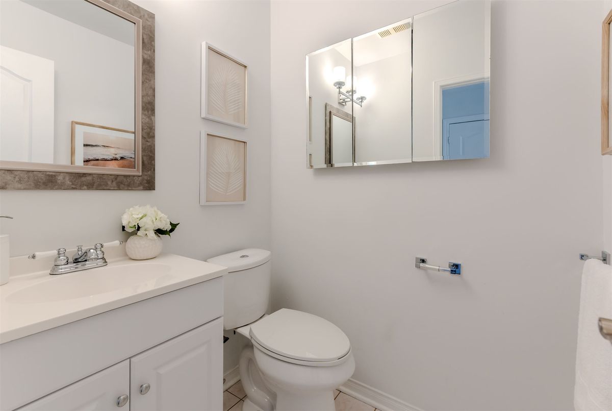 113 Mugford Road Aurora 113 Mugford Road Aurora