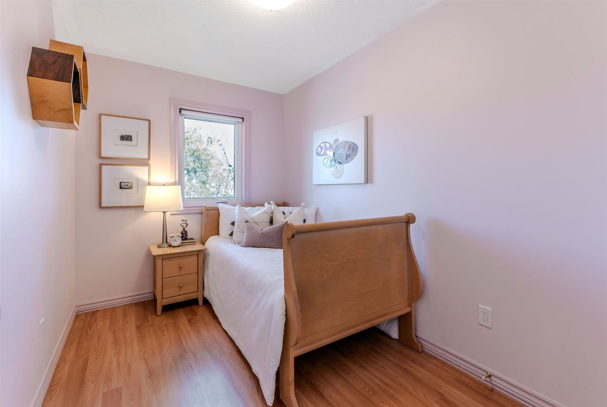 113 Mugford Road Aurora 113 Mugford Road Aurora