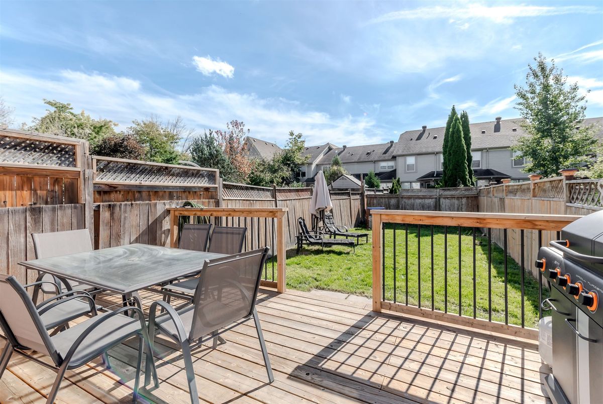 113 Mugford Road Aurora 113 Mugford Road Aurora