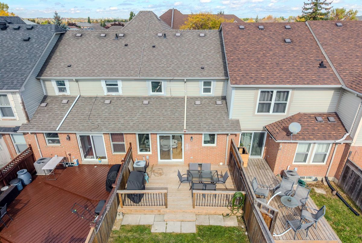 113 Mugford Road Aurora 113 Mugford Road Aurora