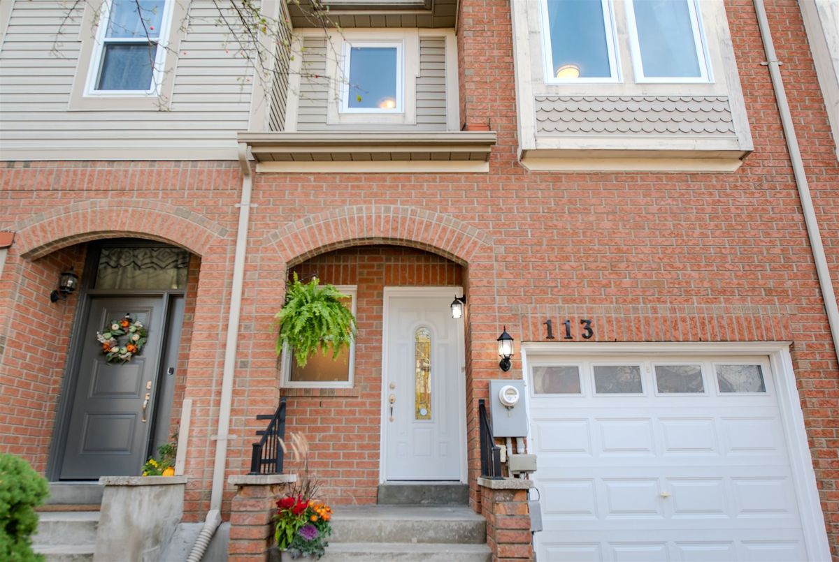 113 Mugford Road Aurora 113 Mugford Road Aurora