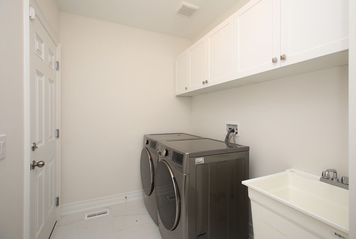 289 Ben Sinclair Avenue East Gwillimbury 289 Ben Sinclair Avenue East Gwillimbury