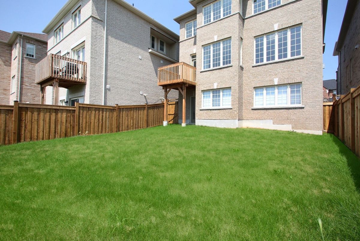 289 Ben Sinclair Avenue East Gwillimbury 289 Ben Sinclair Avenue East Gwillimbury