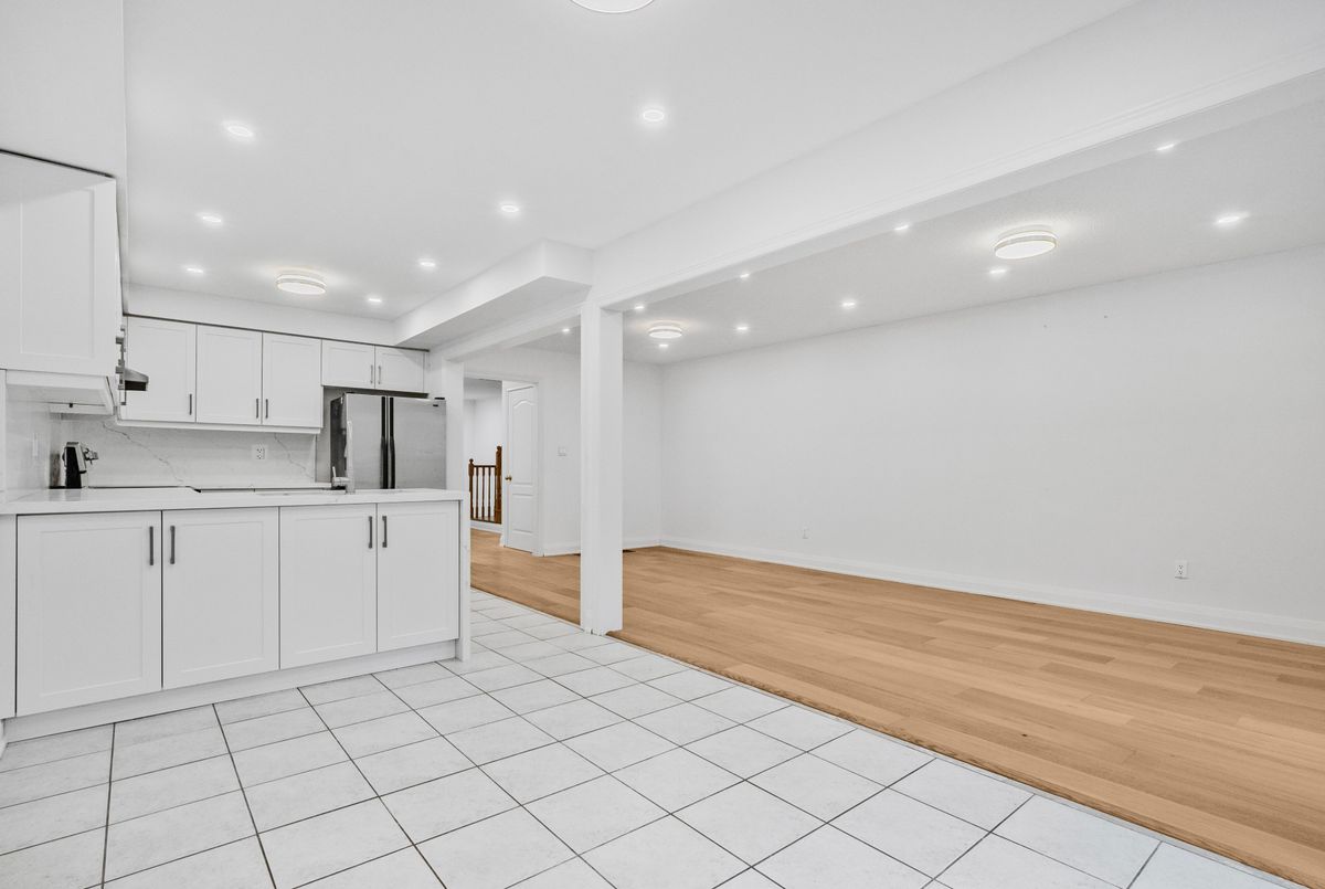 30 Patullo Avenue Richmond Hill 30 Patullo Avenue Richmond Hill